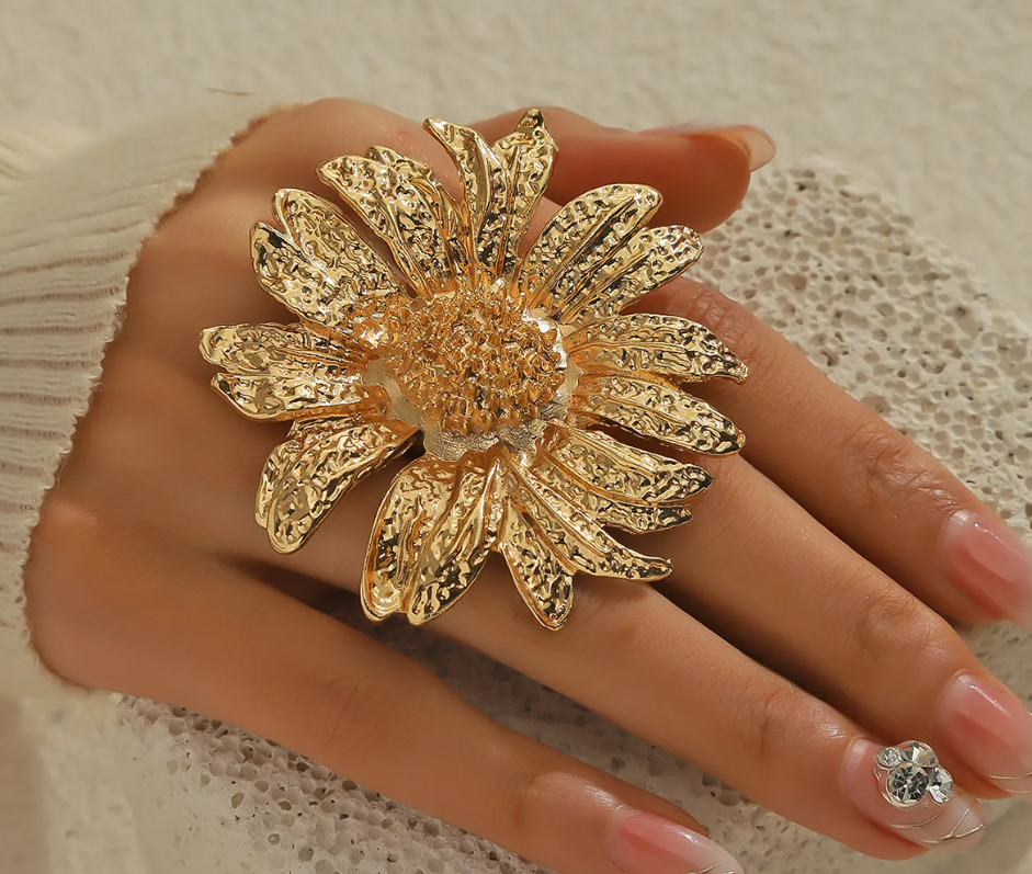 Statement Gold Tone Sunflower Ring - Adjustable Flower Cocktail Jewelry