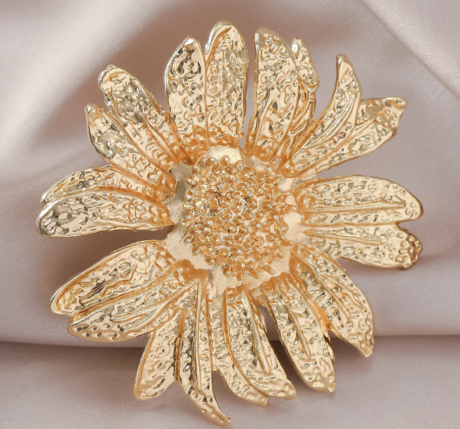 Statement Gold Tone Sunflower Ring - Adjustable Flower Cocktail Jewelry