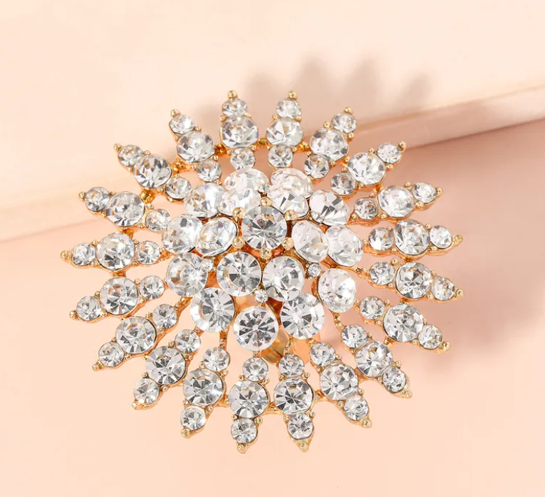 Sparkling Flower Open Ring for Women - Vintage Style Crystal Statement Jewelry