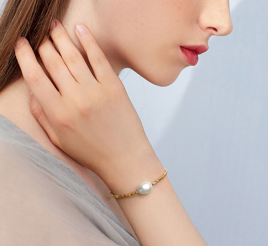 Freshwater Pearl Sterling Silver Beaded Bracelet - 18K Gold Plated - Elegant & Simple