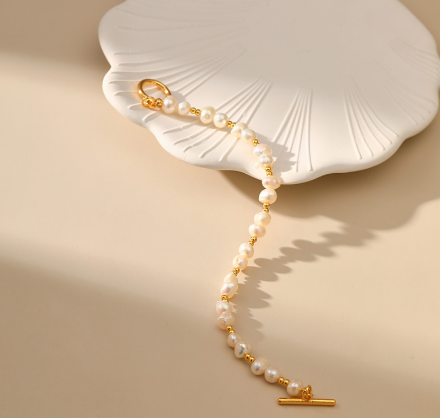 Women's Vintage Style 18K Gold Plated Freshwater Pearl Toggle Bracelet - 17cm/6.69in